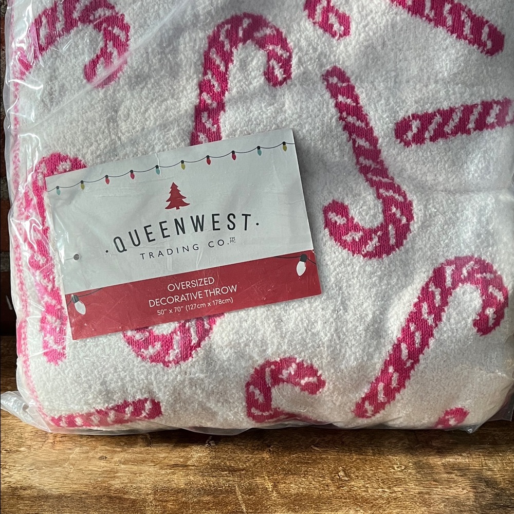 Candy Cane Throw Blanket